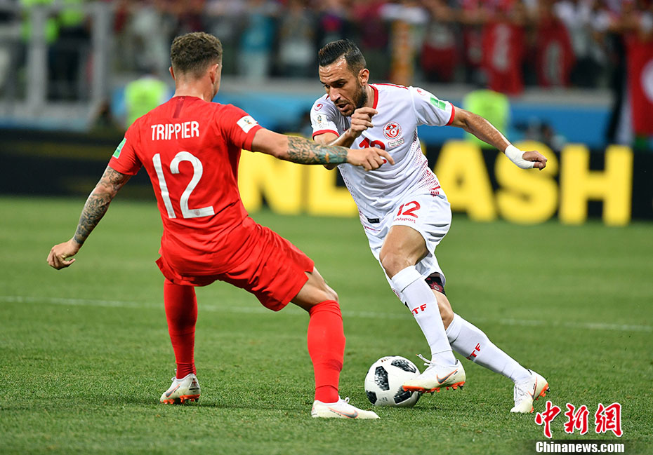 开云体育app-英格兰羽毛球队绝杀法国羽毛球队,马琳三分雨点燃全场