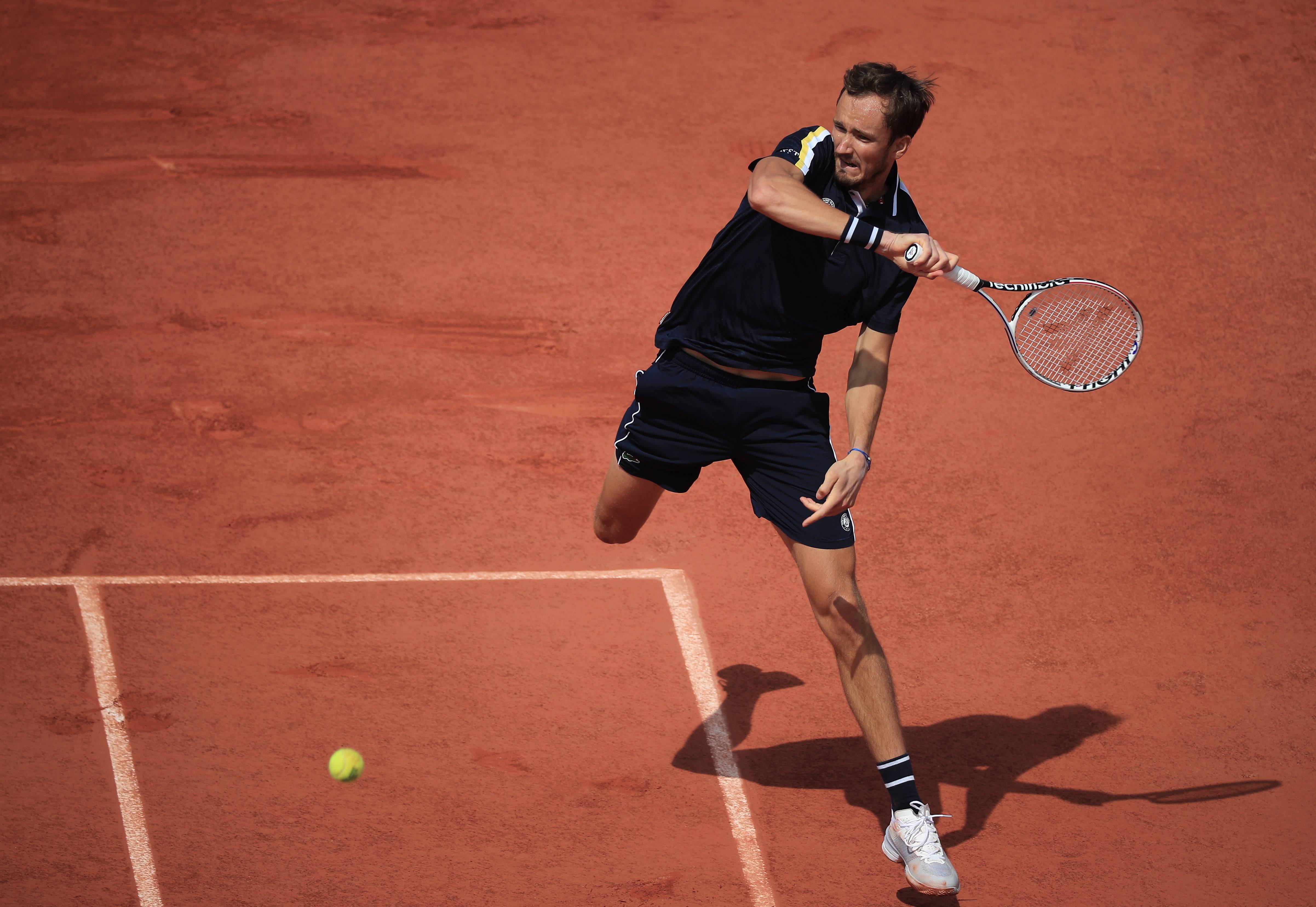 开云体育在线-法国网球队横扫欧洲网球队,梅德韦杰夫制霸全场