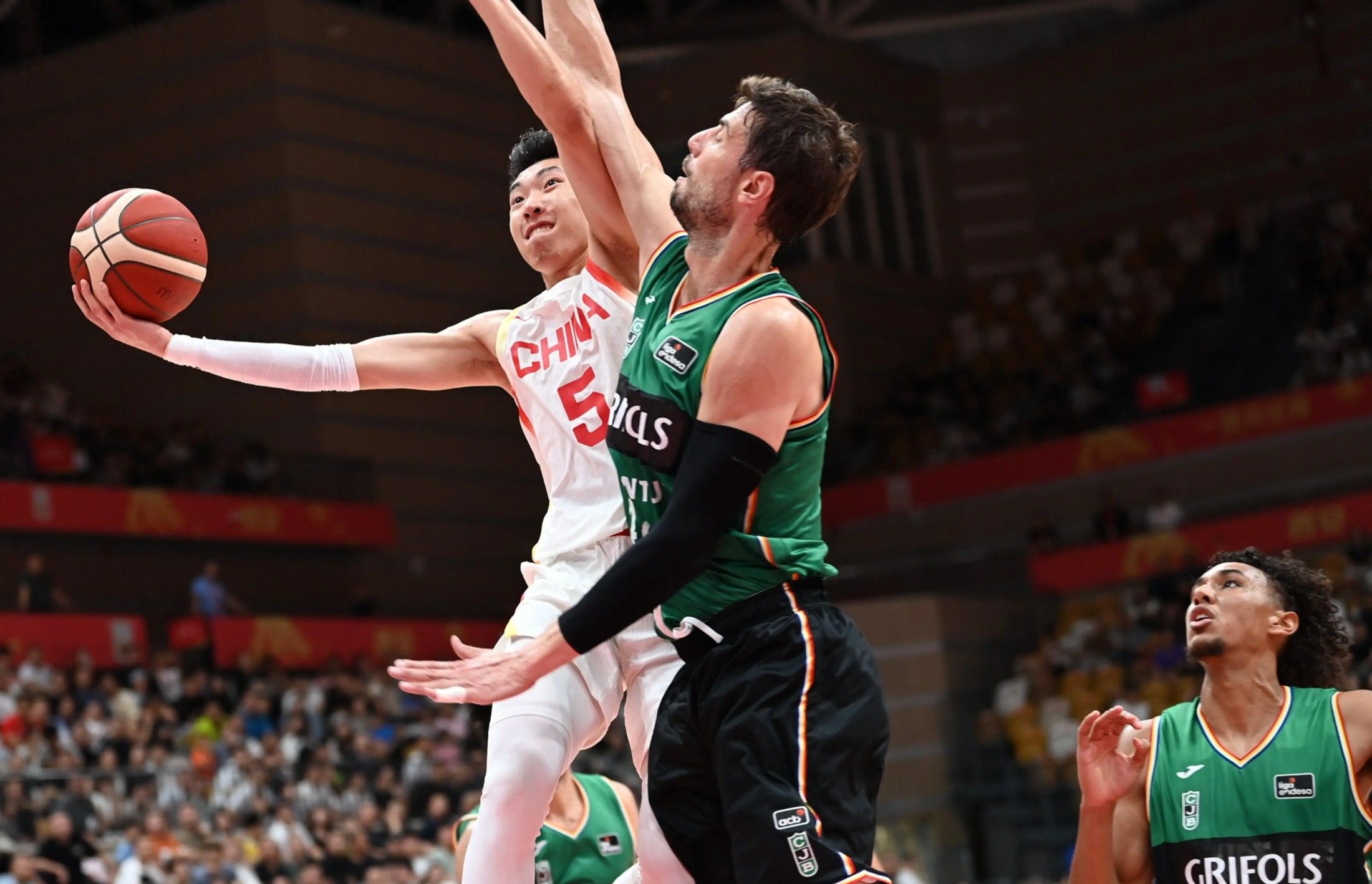 关于北京队逆转战胜对手，晋级半决赛的信息