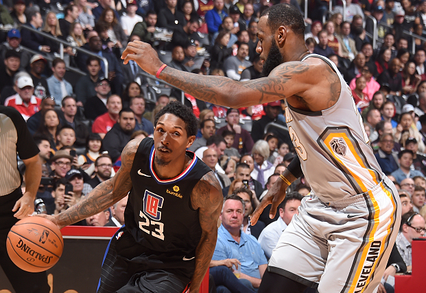 开云足球直播-包含教练战术调整功成,队员表现出色的词条