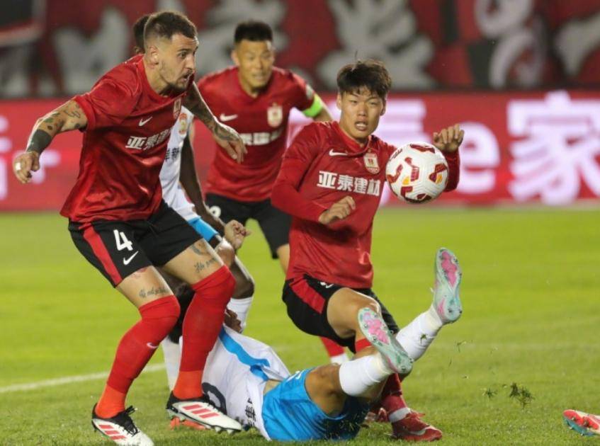 关于长春亚泰主场擒江苏舜天,角逐日益激励的信息 关于长春亚泰主场擒江苏舜天,角逐日益激励的信息